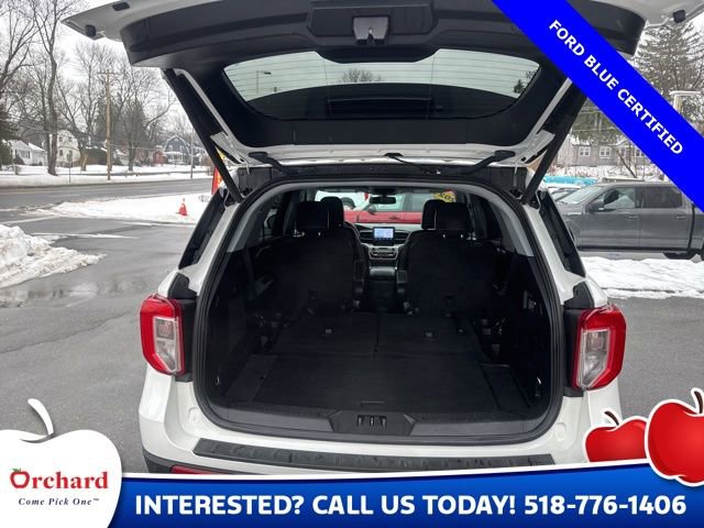Certified 2023 Ford Explorer XLT w/ Equipment Group 202A AWD/4WD image 9