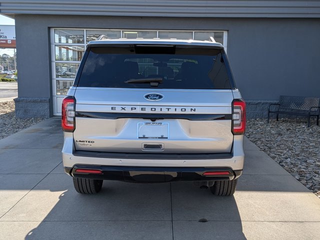 Certified 2024 Ford Expedition Limited image 4