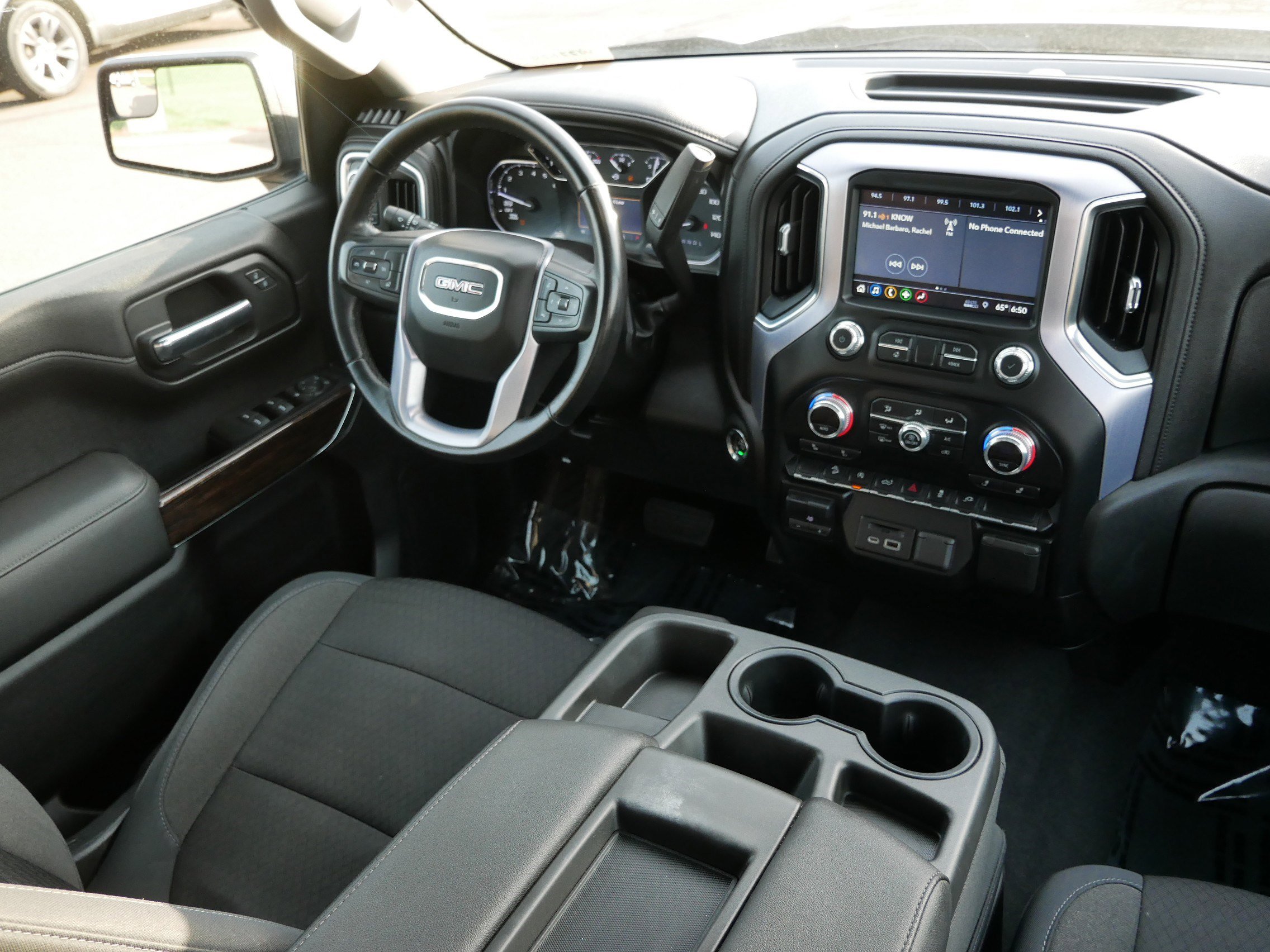 Used 2019 GMC Sierra 1500 SLE w/ SLE Value Package AWD/4WD image 9
