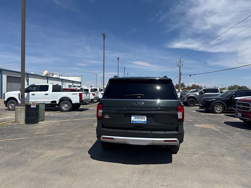 Certified 2023 Ford Expedition Timberline image 4