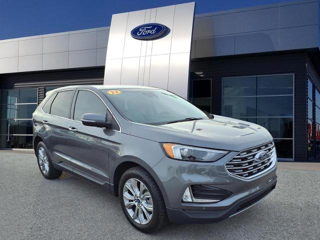 Certified 2022 Ford Edge Titanium image 5