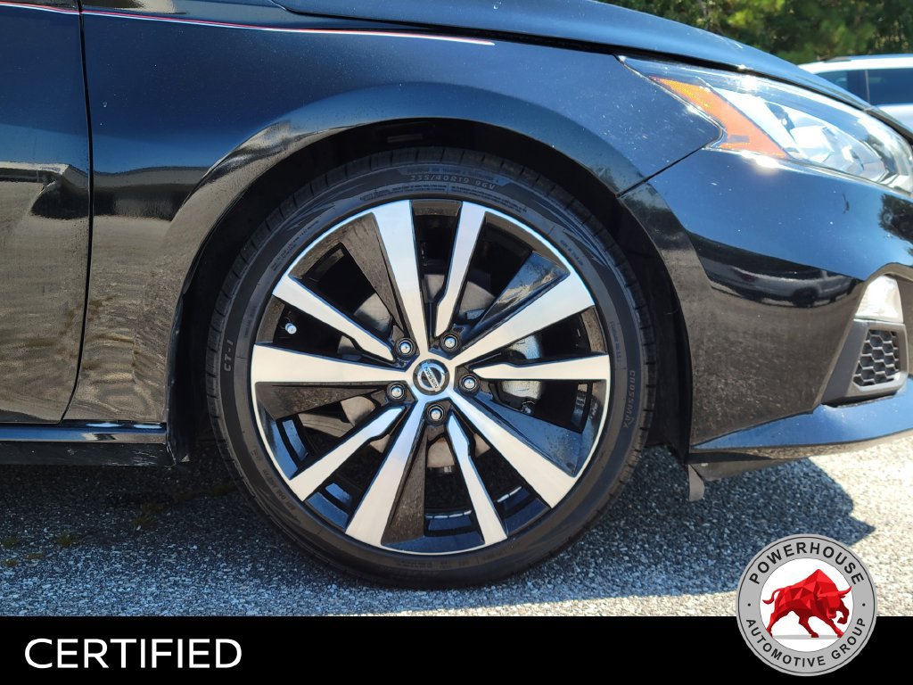 Used 2021 Nissan Altima 2.5 SR FWD image 12