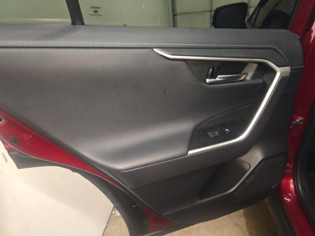 Used 2021 Toyota RAV4 Limited AWD/4WD image 14