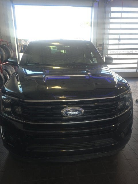 Certified 2021 Ford Expedition Limited AWD/4WD image 3