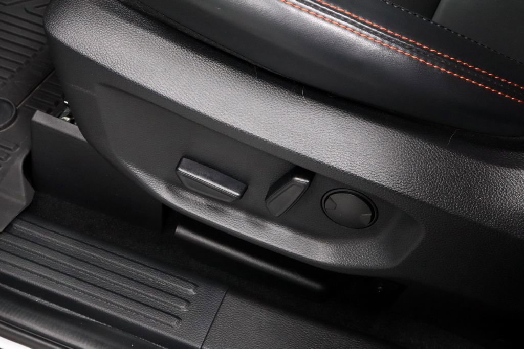 Certified 2025 Ford Ranger Raptor AWD/4WD image 22