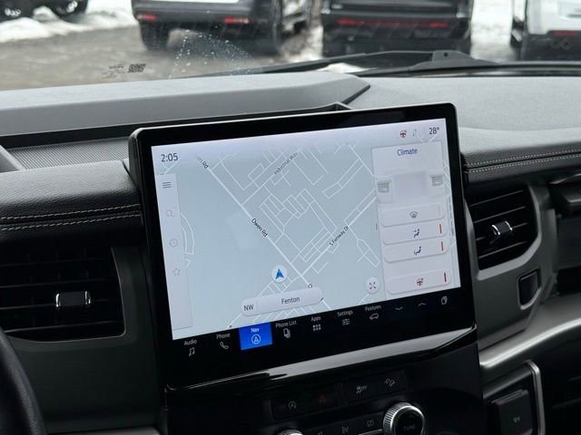 Certified 2024 Ford Expedition Max XLT image 3