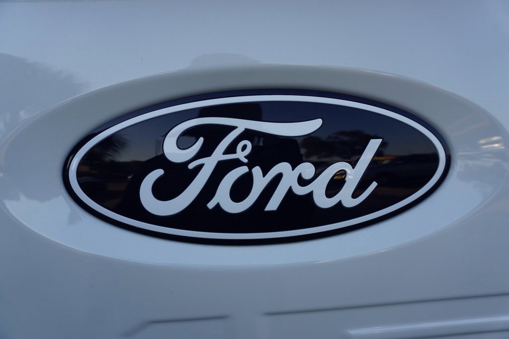 Certified 2025 Ford F150 King Ranch w/ FX4 Off-Road Package image 35