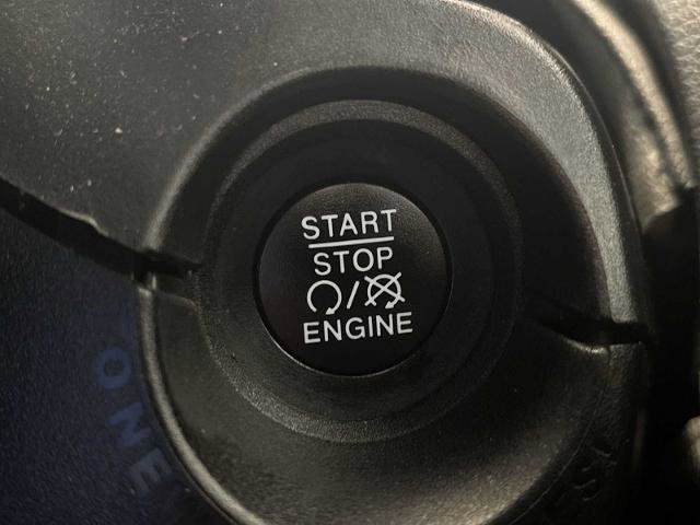 Used 2021 Jeep Renegade Trailhawk image 20