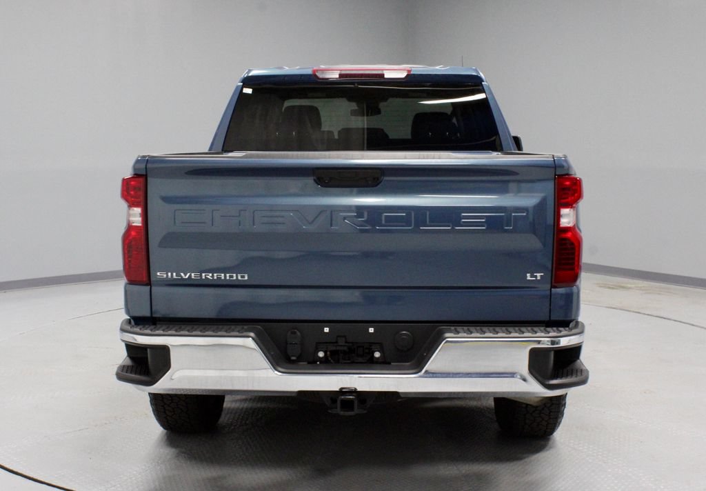 Used 2024 Chevrolet Silverado 1500 LT AWD/4WD image 9