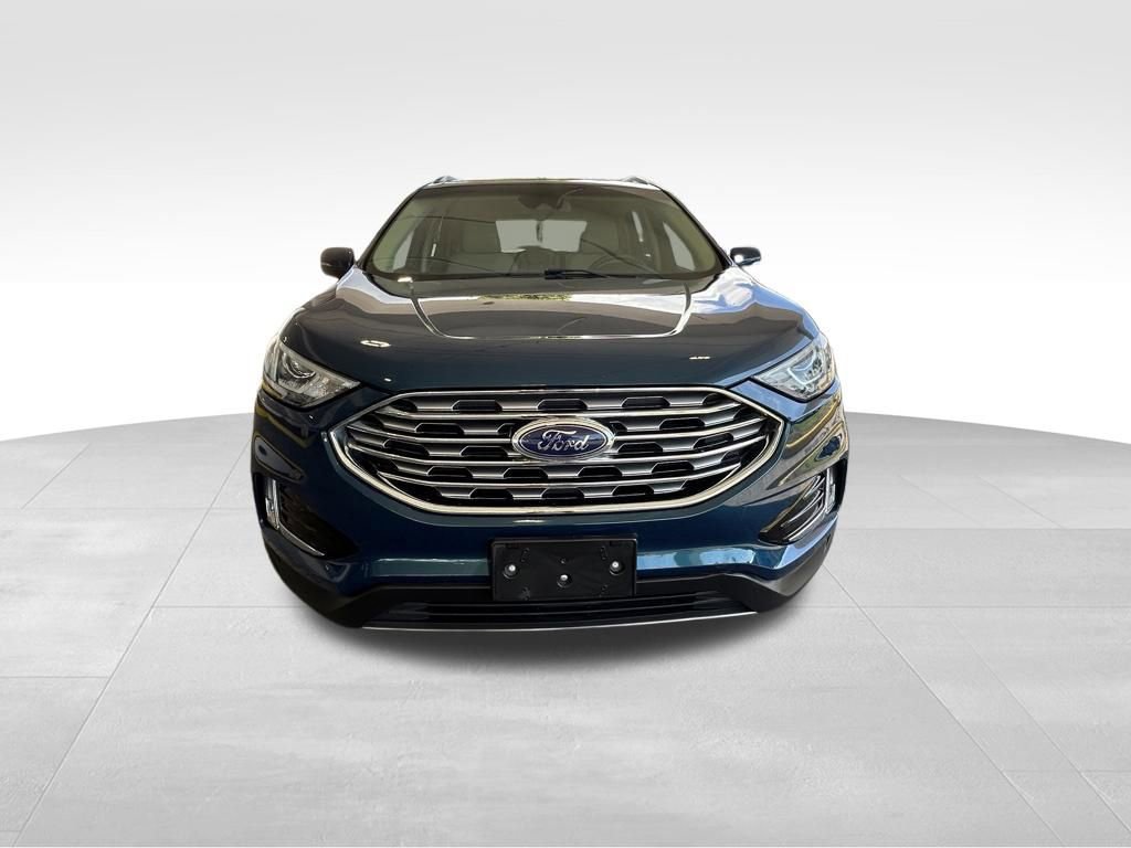 Certified 2020 Ford Edge SEL w/ Cold Weather Package FWD image 9