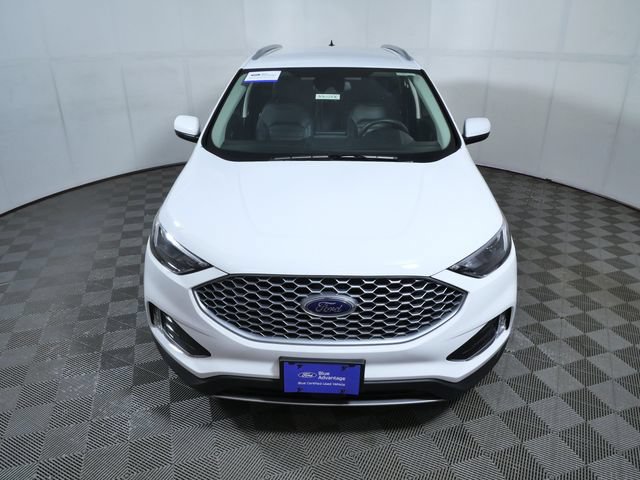 Certified 2023 Ford Edge SEL w/ Convenience Package AWD/4WD image 3