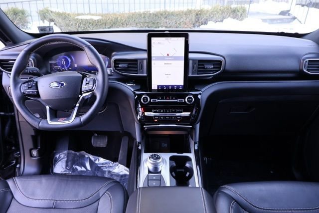 Certified 2023 Ford Explorer ST w/ Equipment Group 401A image 16