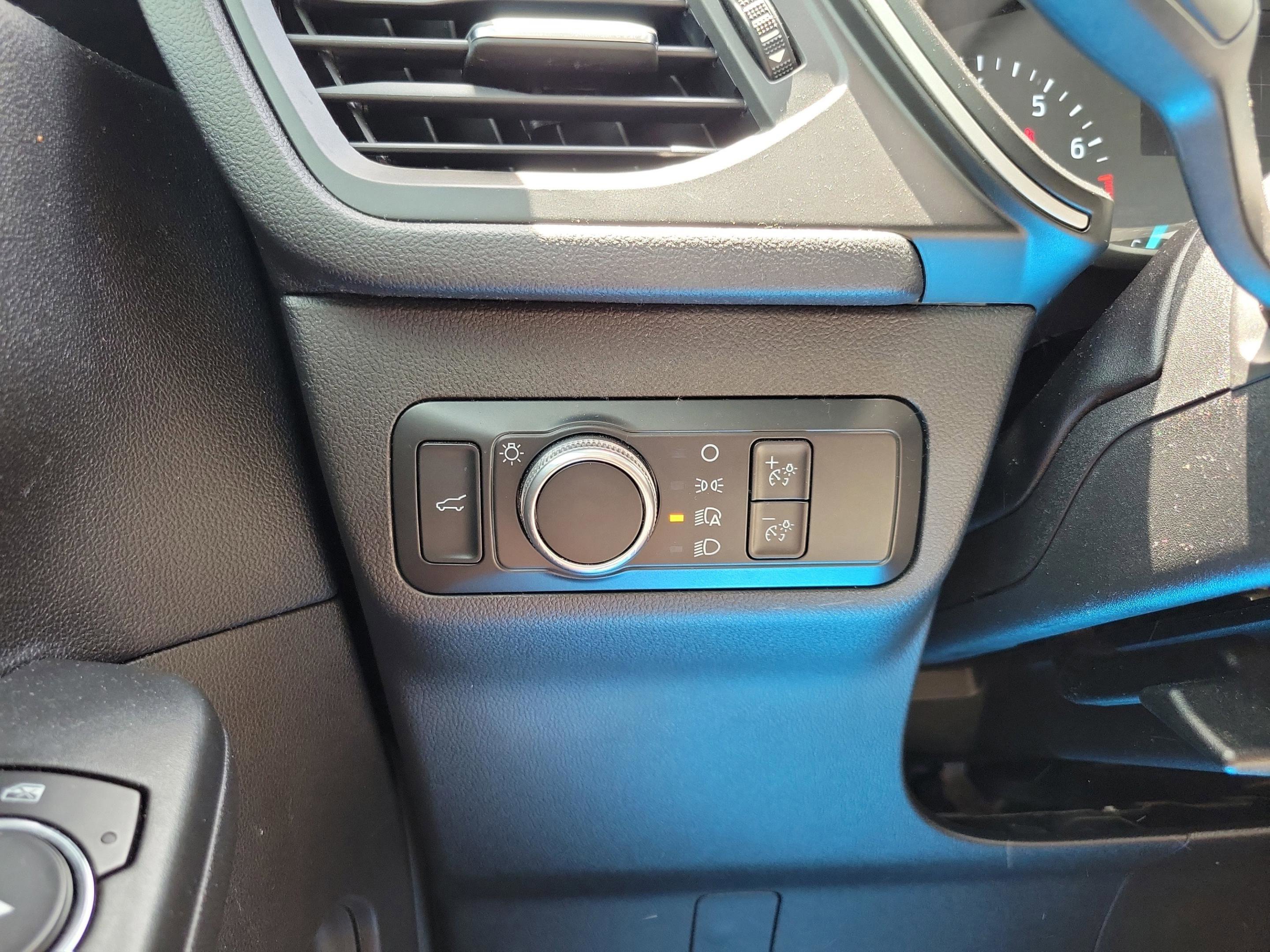 Certified 2021 Ford Escape SE w/ Convenience Package FWD image 19