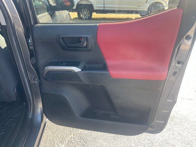 Used 2023 Toyota Tacoma SR5 RWD image 20