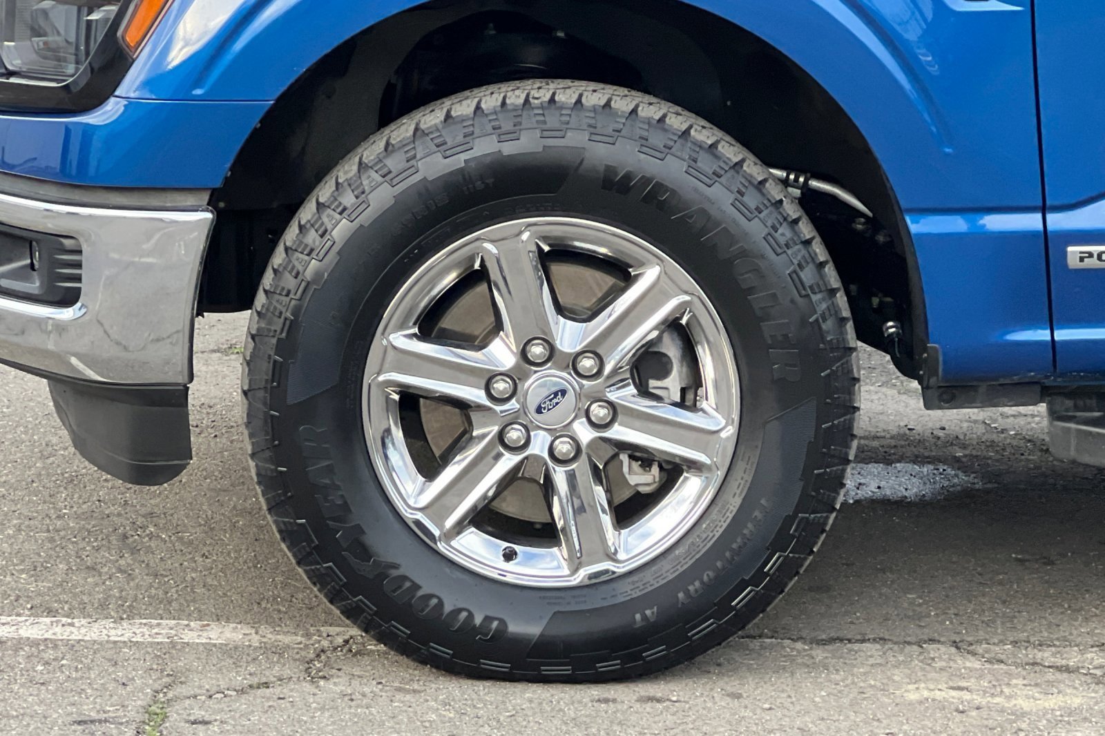 Certified 2024 Ford F150 XLT w/ Mobile Office Package image 24