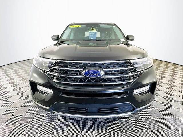 Certified 2023 Ford Explorer XLT w/ Equipment Group 202A image 9