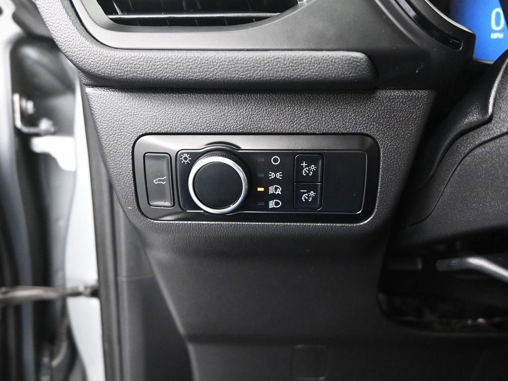 Certified 2024 Ford Escape ST-Line w/ Cold Weather Package image 40