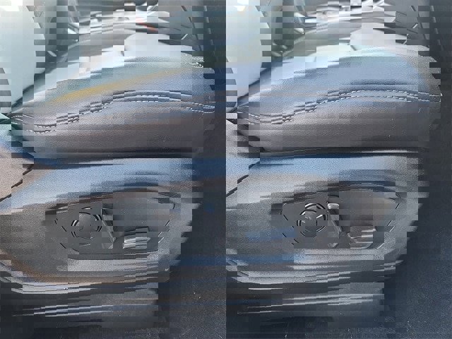 Certified 2023 Ford Explorer XLT w/ Equipment Group 202A image 35