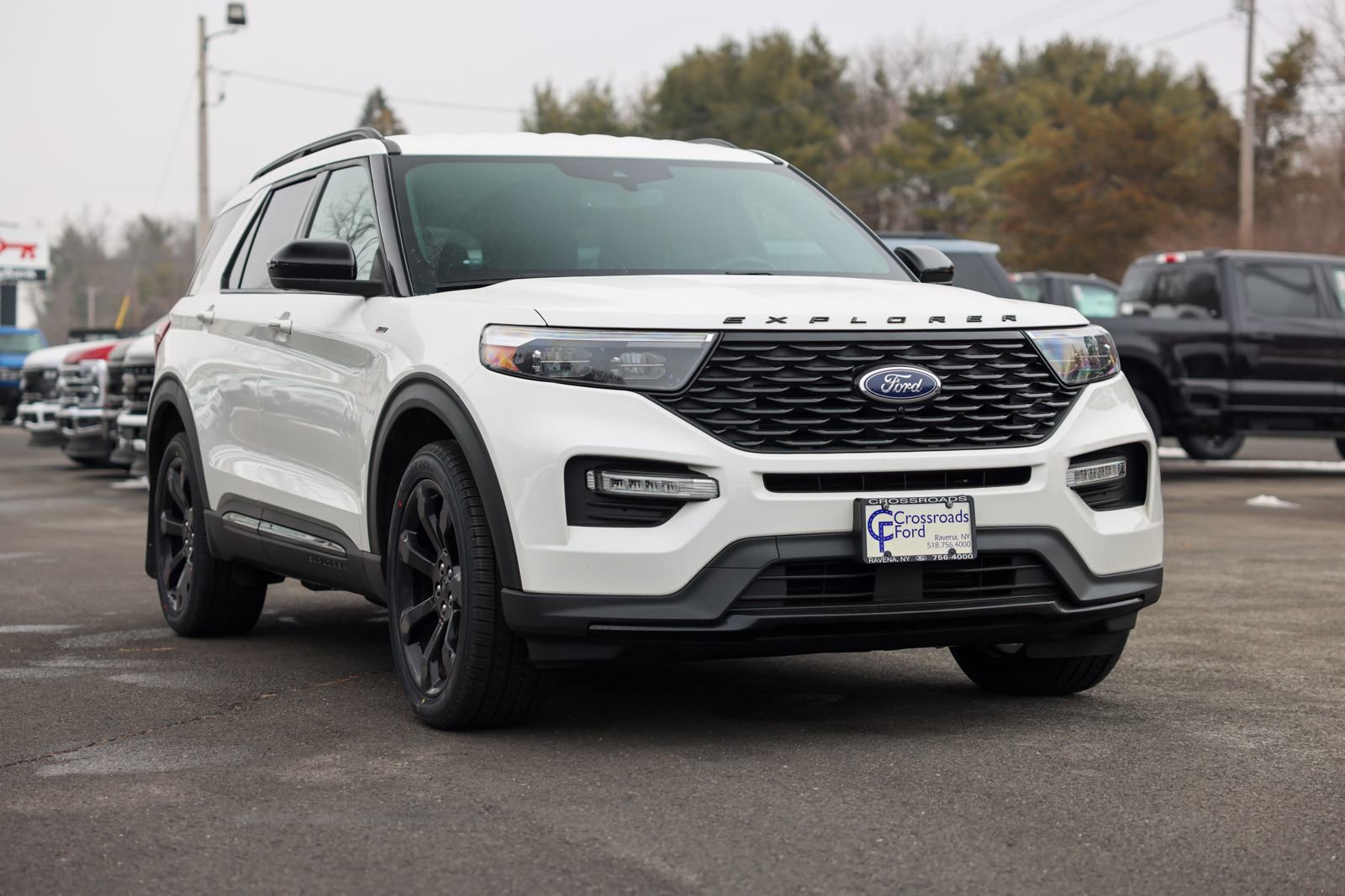 Certified 2022 Ford Explorer ST-Line w/ Class IV Trailer Tow Package AWD/4WD image 3