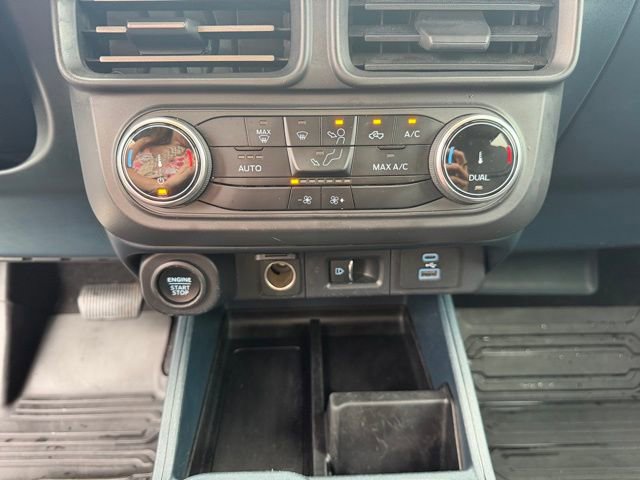 Certified 2023 Ford Maverick Lariat w/ Black Appearance Package FWD image 17