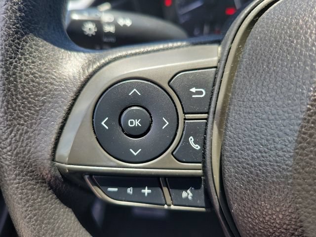 Used 2021 Toyota Corolla LE FWD image 23