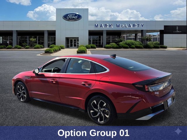 Used 2025 Hyundai Sonata SEL FWD image 3