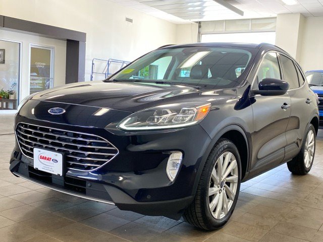 Certified 2021 Ford Escape Titanium w/ Titanium Elite Package AWD/4WD image 4
