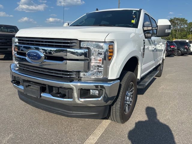 Certified 2019 Ford F250 Lariat w/ Lariat Value Package AWD/4WD image 2