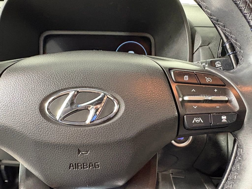 Used 2022 Hyundai Kona Limited w/ Cargo Package image 24