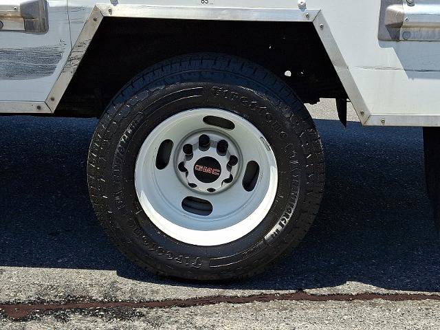 Used 2021 GMC Savana 3500 Extended w/ Power Convenience Package RWD image 8