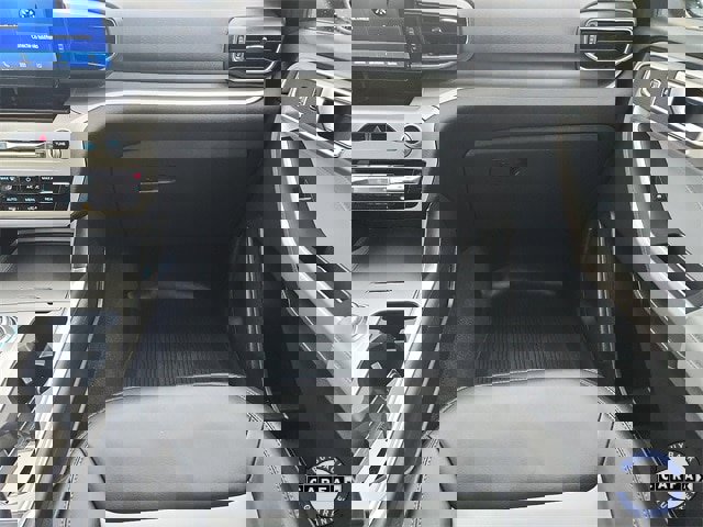 Certified 2023 Ford Explorer XLT w/ Equipment Group 202A image 10