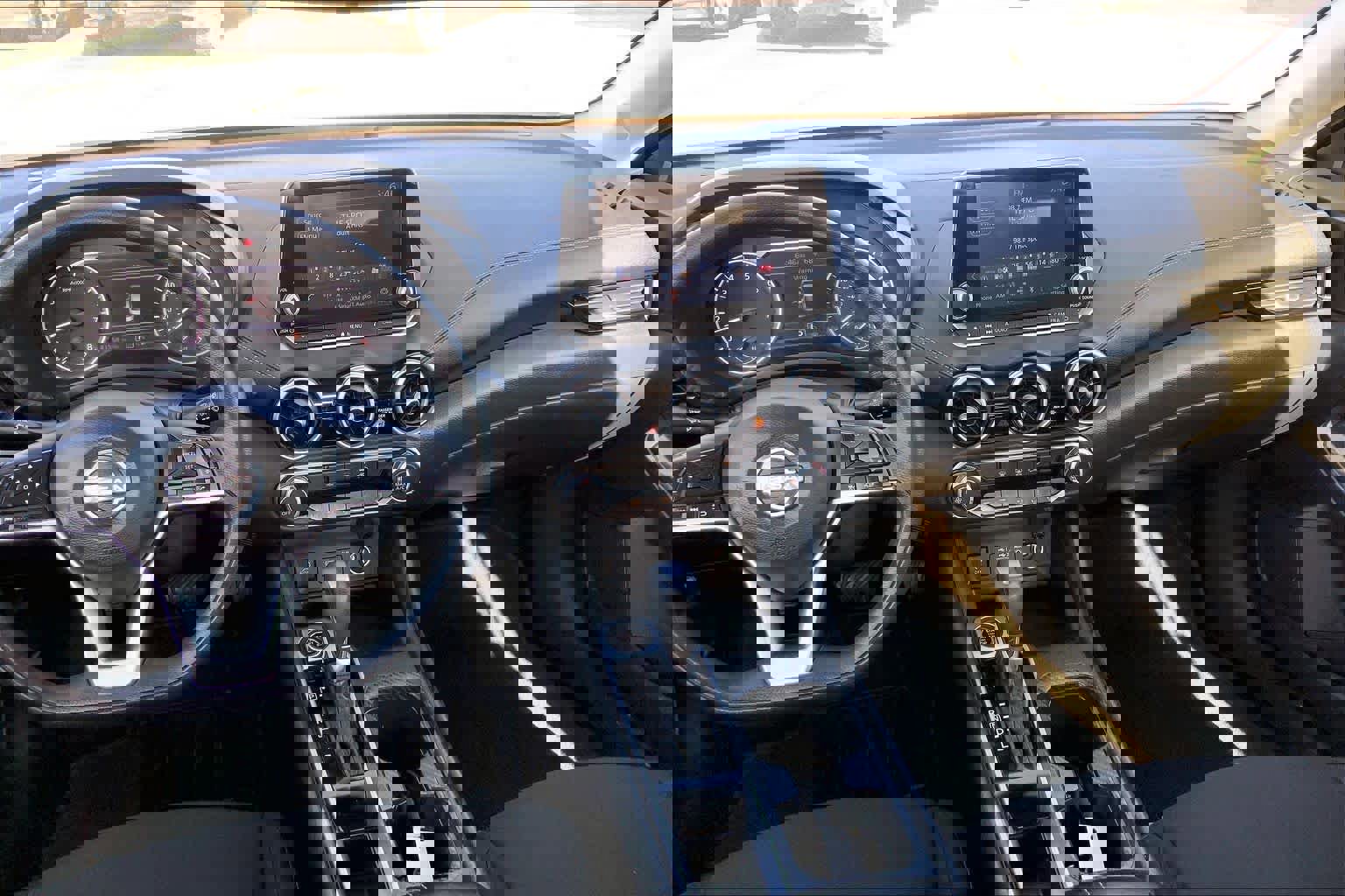 Used 2024 Nissan Sentra SV image 9