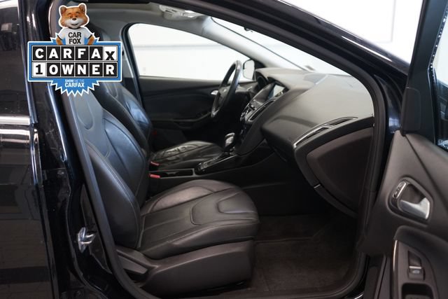 Certified 2018 Ford Focus Titanium FWD image 32