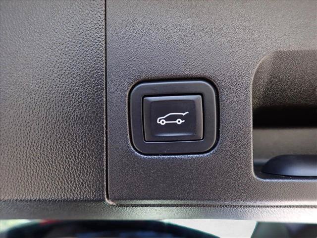 Used 2019 Cadillac XT5 Premium Luxury AWD/4WD image 9