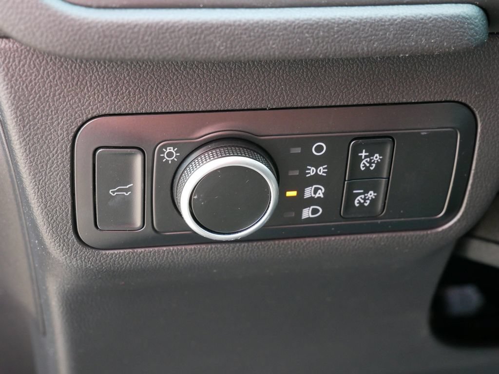 Certified 2024 Ford Escape Active AWD/4WD image 18