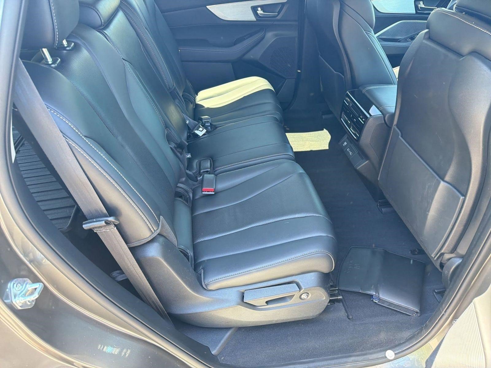 Used 2023 Acura MDX SH-AWD w/ Technology Package image 27