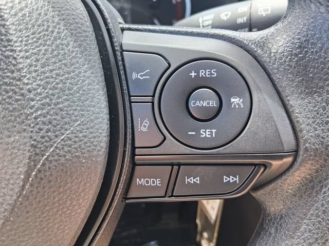 Used 2024 Toyota RAV4 LE FWD image 27