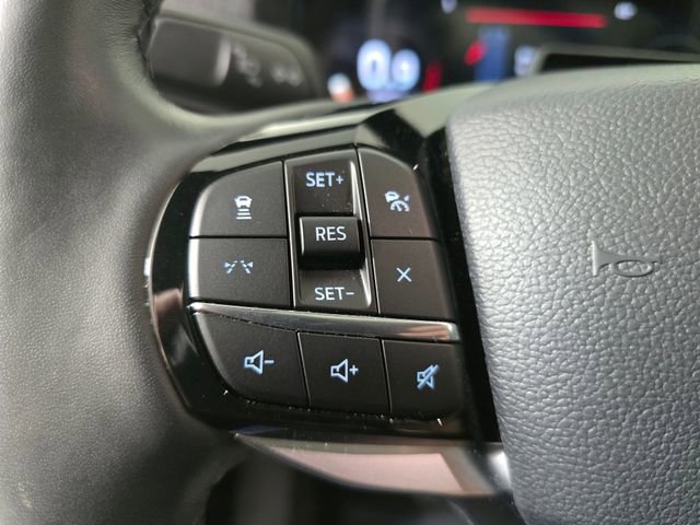 Certified 2025 Ford Explorer Platinum w/ LUX Leather Package image 31