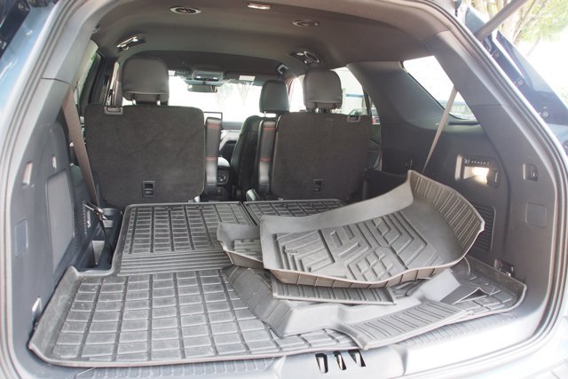 Certified 2025 Ford Explorer ST AWD/4WD image 15