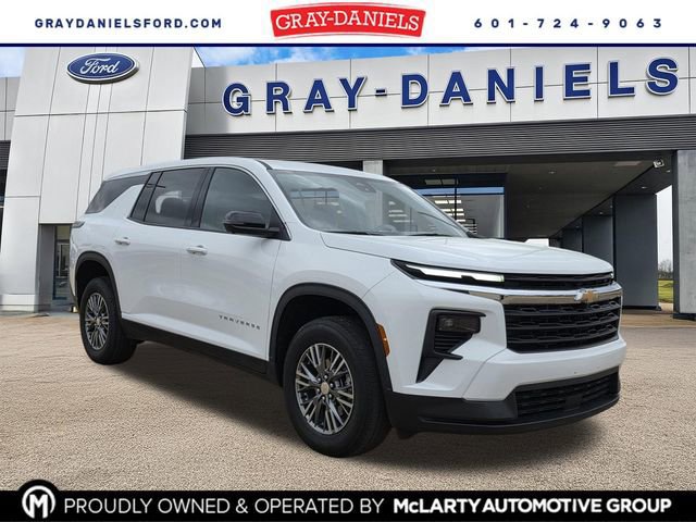 Used 2024 Chevrolet Traverse LS image 6