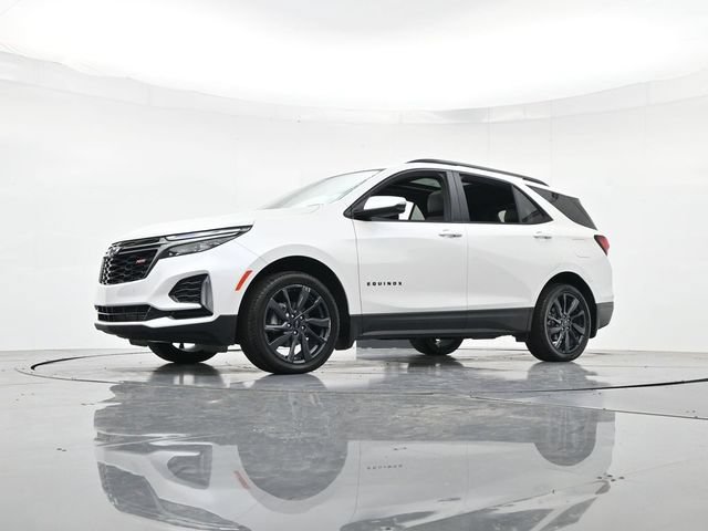 Used 2022 Chevrolet Equinox RS w/ RS Leather Package AWD/4WD image 40