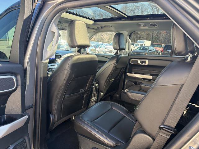 Certified 2023 Ford Explorer XLT w/ Equipment Group 202A image 25