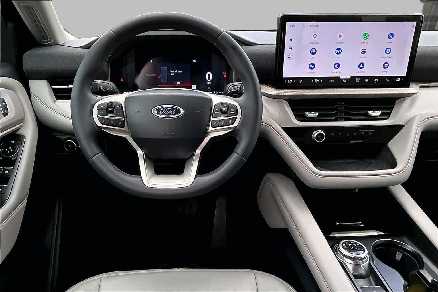 Certified 2025 Ford Explorer Active w/ Active Comfort Package RWD image 8