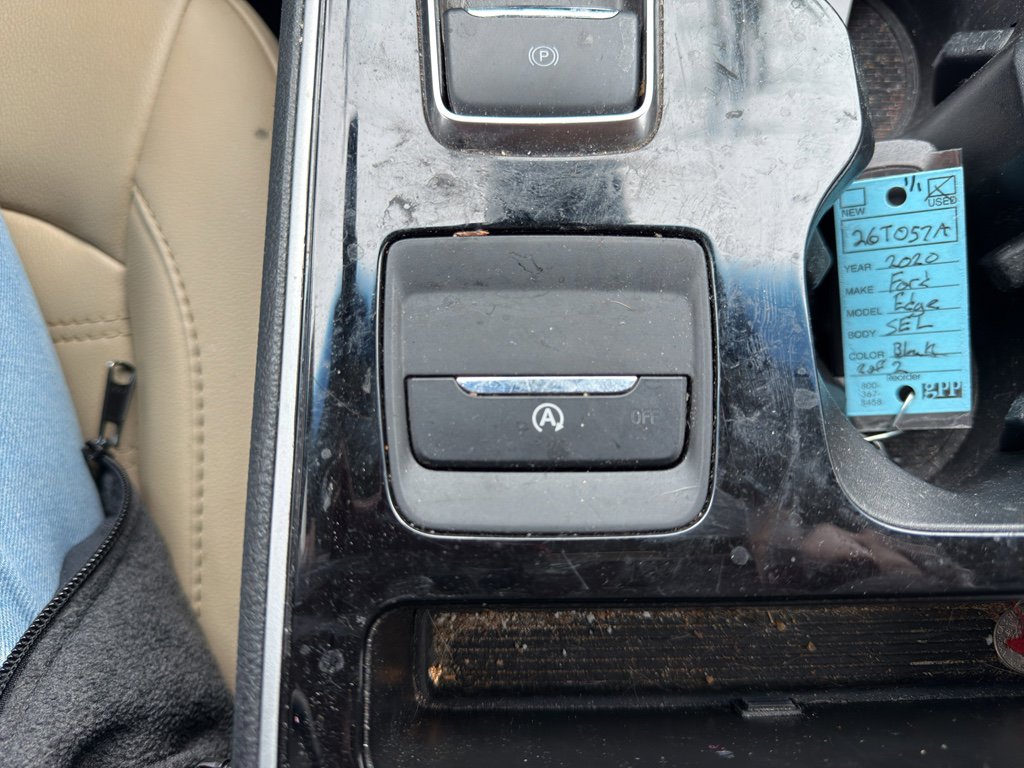 Certified 2020 Ford Edge SEL w/ Convenience Package image 26