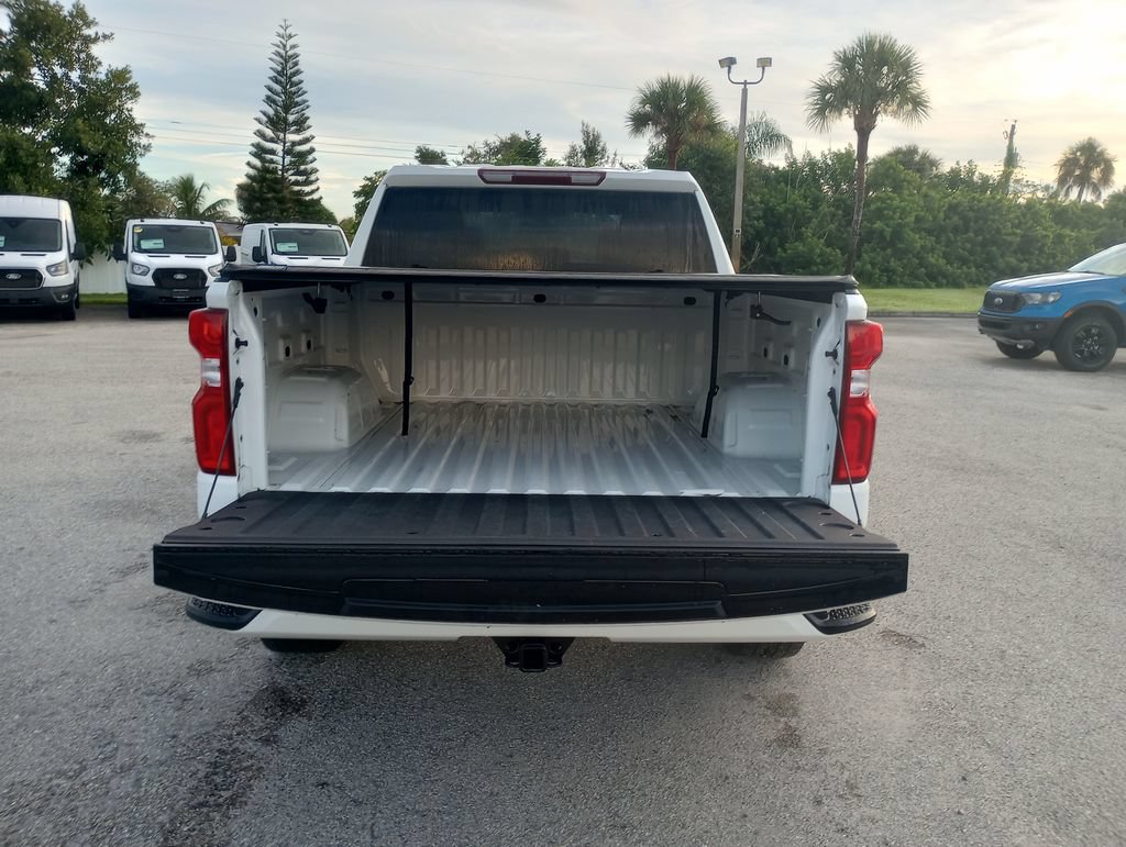 Used 2022 Chevrolet Silverado 1500 Custom RWD image 13