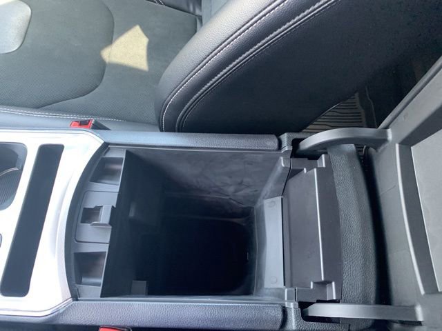 Certified 2022 Ford Edge ST image 39