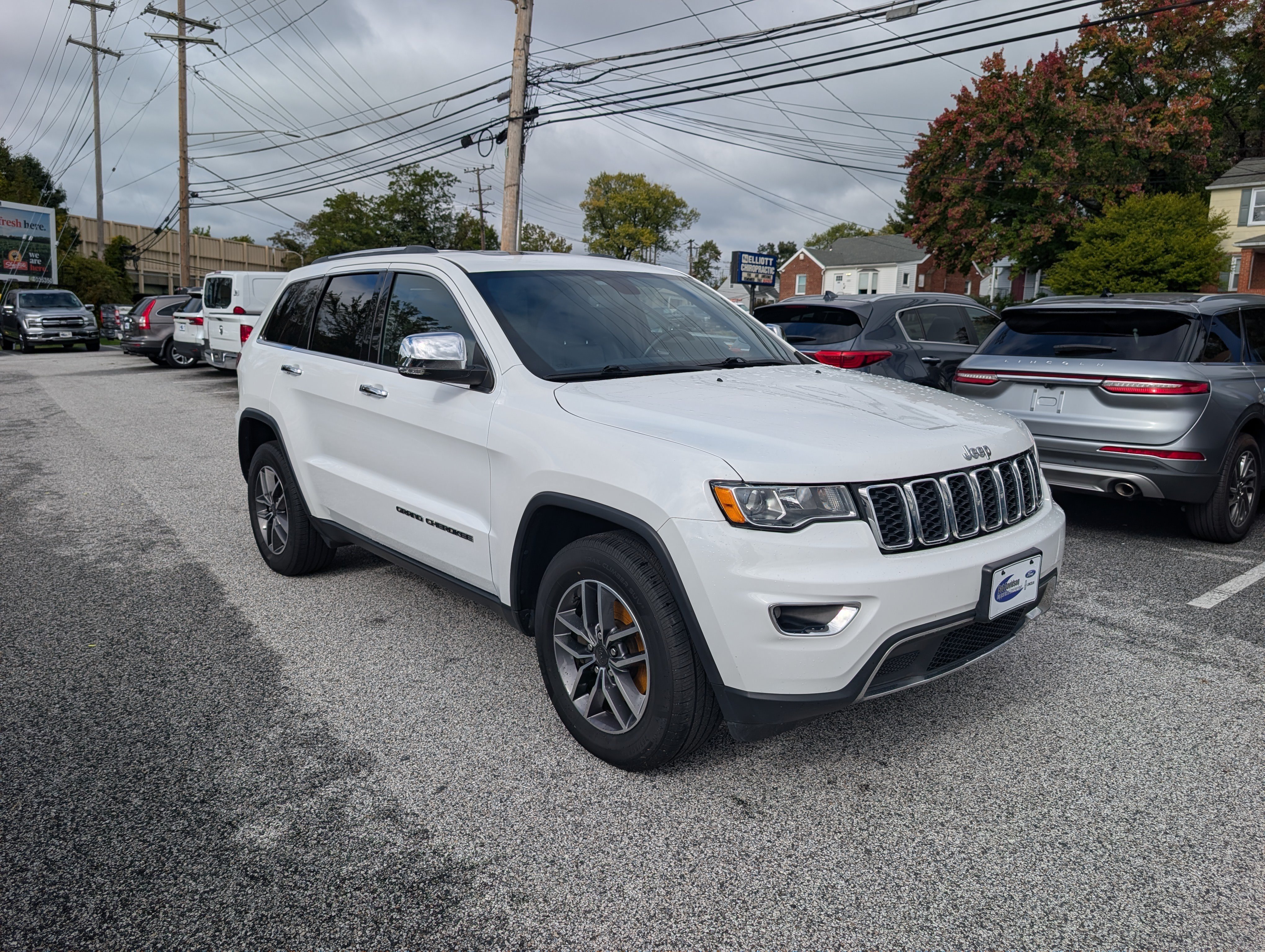 Used 2020 Jeep Grand Cherokee Limited AWD/4WD image 9