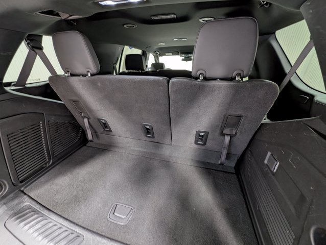 Used 2025 Chevrolet Tahoe LT AWD/4WD image 21