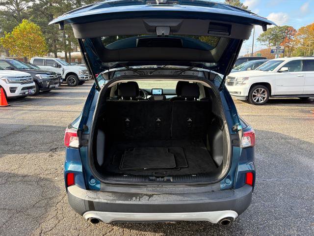 Certified 2020 Ford Escape SE image 9