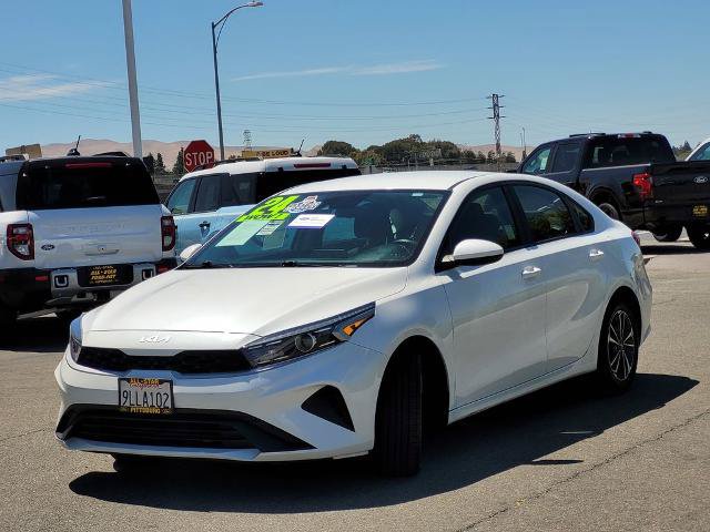 Used 2024 Kia Forte LXS FWD image 8